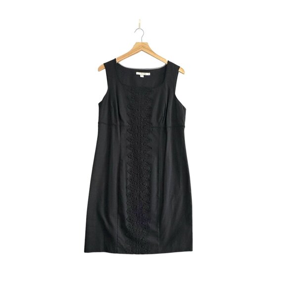 Boden Black Sleeveless Sheath Dress with Applique in Front, Size 12R US - Picture 1 of 11